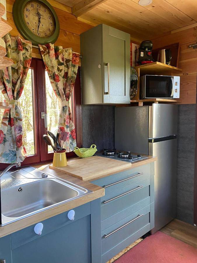 Gîte pour 5 personnes, avec jardin et terrasse, animaux acceptés à Coulaures - 4