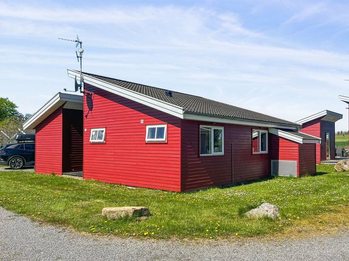 Feriehus for 4 personer, med terrasse - 1