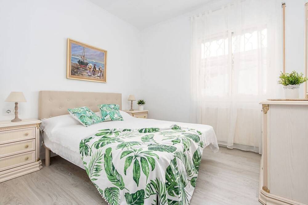 Pool, Meer und Zentrum – Ideales Haus für Familien in Empuriabrava, Oberampurien