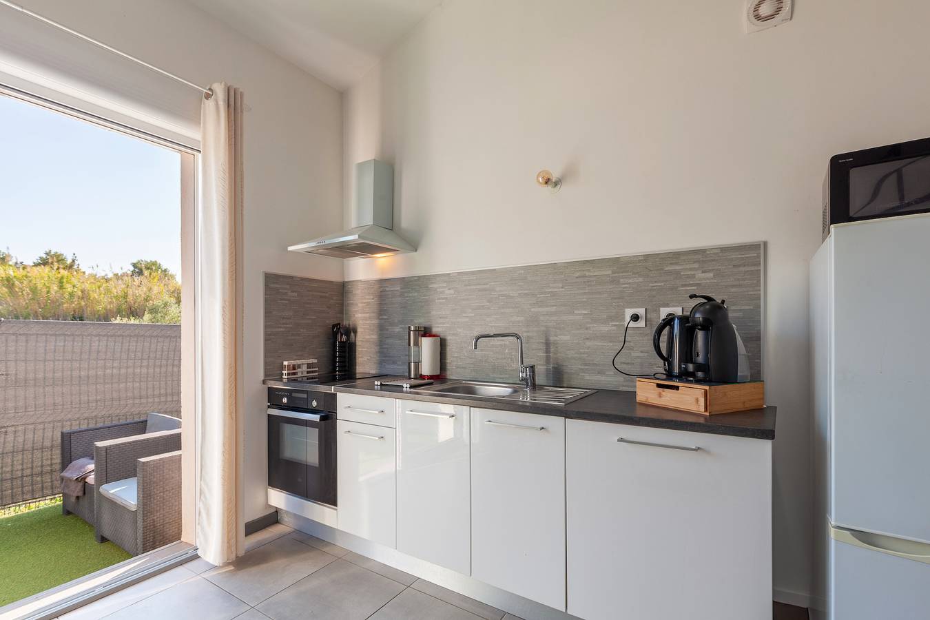 Vakantiehuis 'Maison Coquillage' met airconditioning in Saint-Mitre-les-Remparts, Istres en omgeving