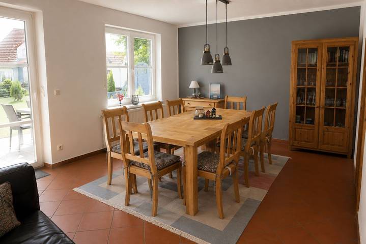 Ferienhaus für 9 Personen, mit Terrasse und Garten in Garz/Rügen