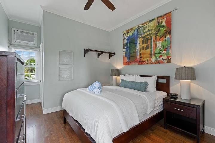 Vacation rental for 2 people, with balcony and pool in Key West
