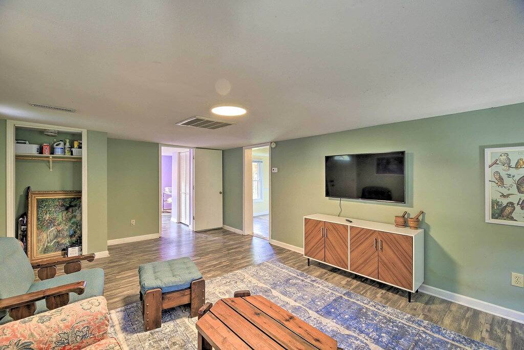 Cozy Damascus Home < 1 Mi to Appalachian Trl in Damascus, Washington County (VA)