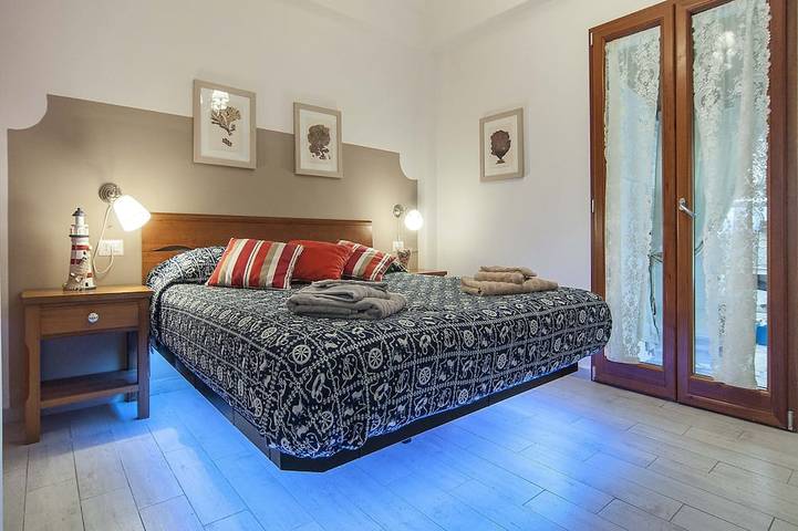 Location de vacances pour 6 personnes, avec piscine ainsi que jardin et jacuzzi, animaux acceptés à Terracina - 3