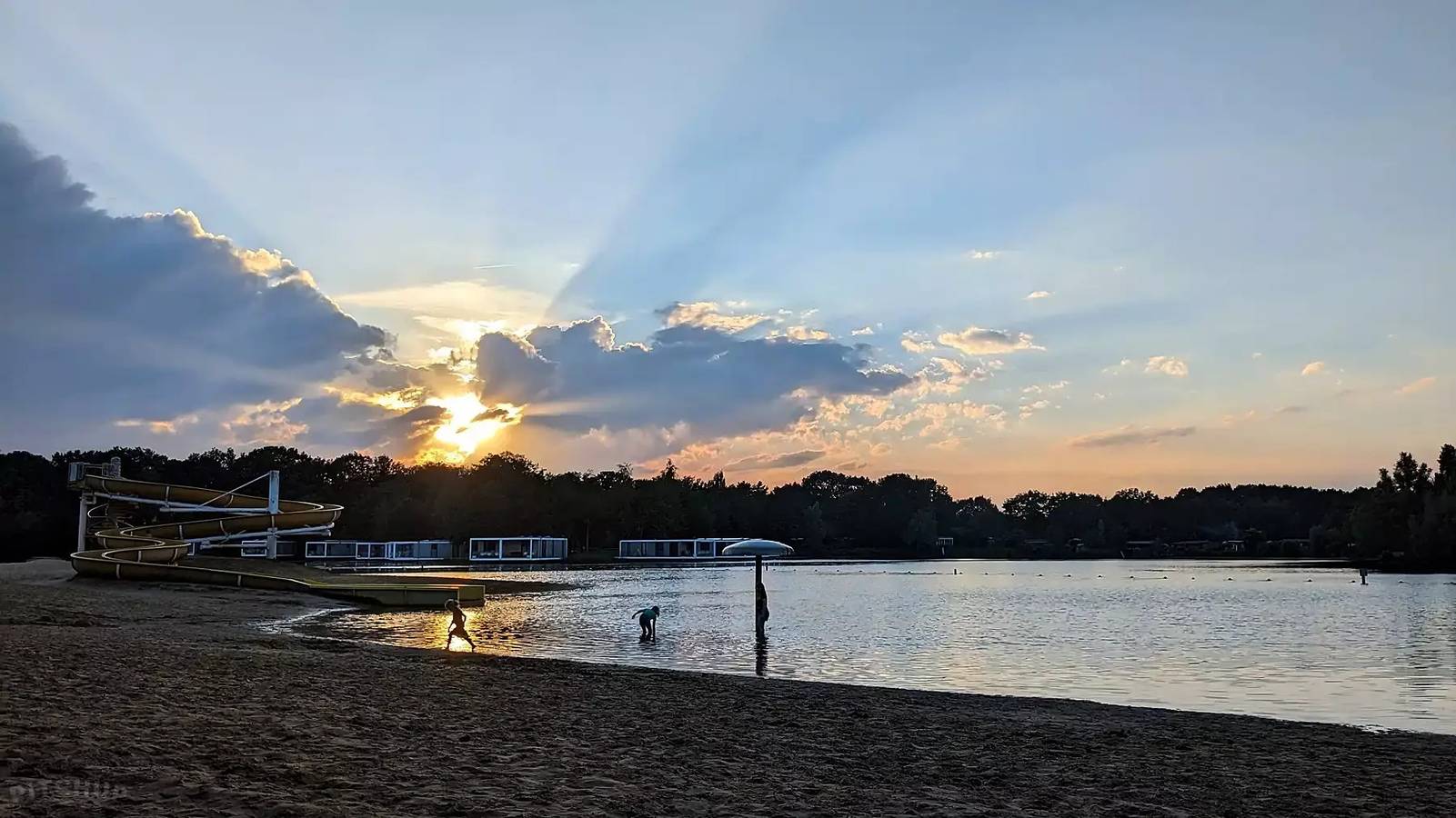 Wasserlodge | 8 Personen in Maasbree, Limburg (Niederlande)