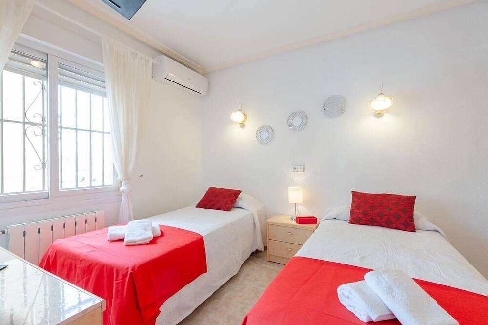 Fidalsa Mediterranean Beachfront in Playa Flamenca, Orihuela