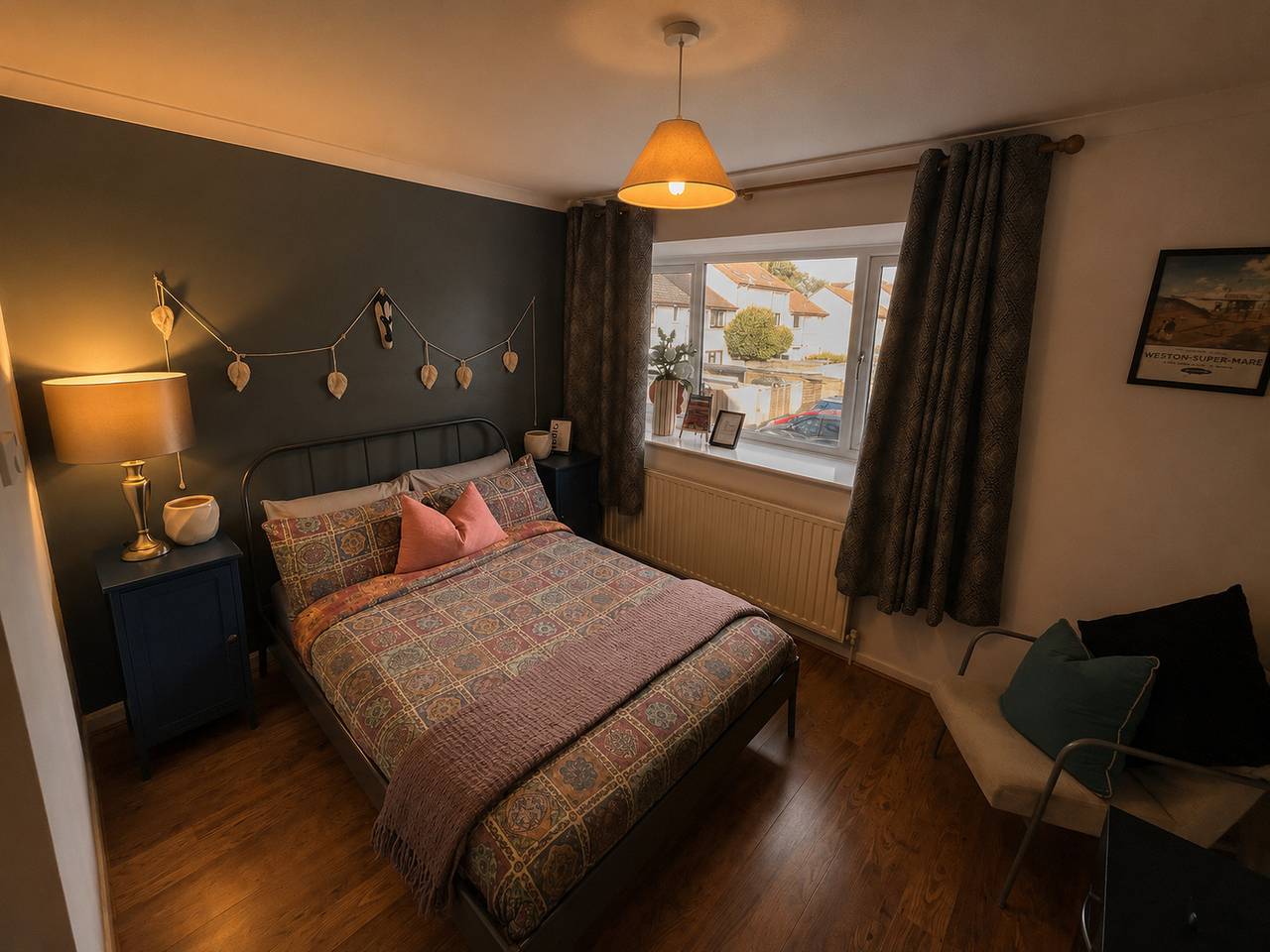Family Friendly Coach House - Parking - Sleeps 4 in Weston-Super-Mare, North Somerset