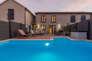 Villa für 6 Personen, mit Terrasse, mit Haustier in Dalmatien