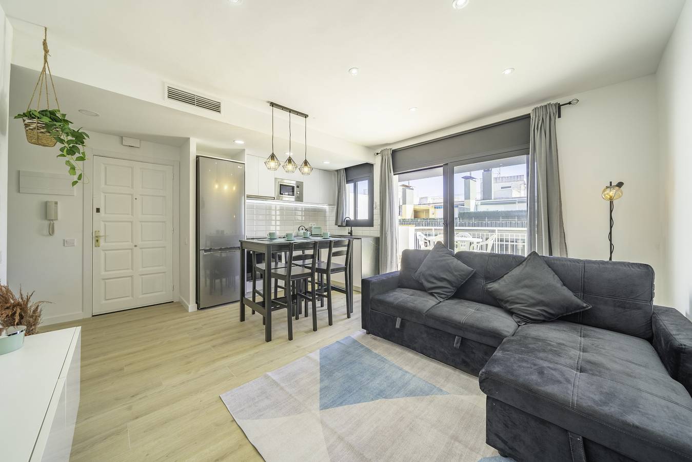 Geheel appartement, Homeholidaysrentals Kala - Costa Barcelona in Pineda de Mar, Costa del Maresme