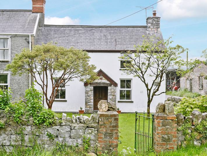 Cottage for 5 people, with Garden in Gower