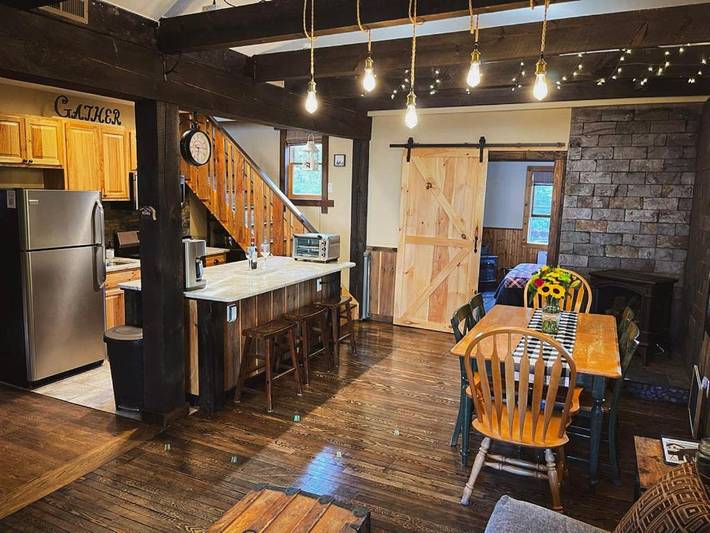 Chalet pour 10 personnes, avec terrasse ainsi que vue et sauna, animaux acceptés à Hunter - 2