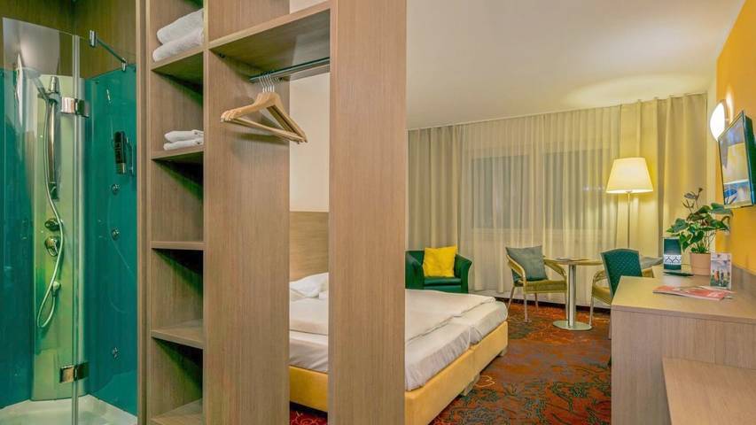 Hôtel pour 4 personnes, avec jardin dans Korneubourg - 3