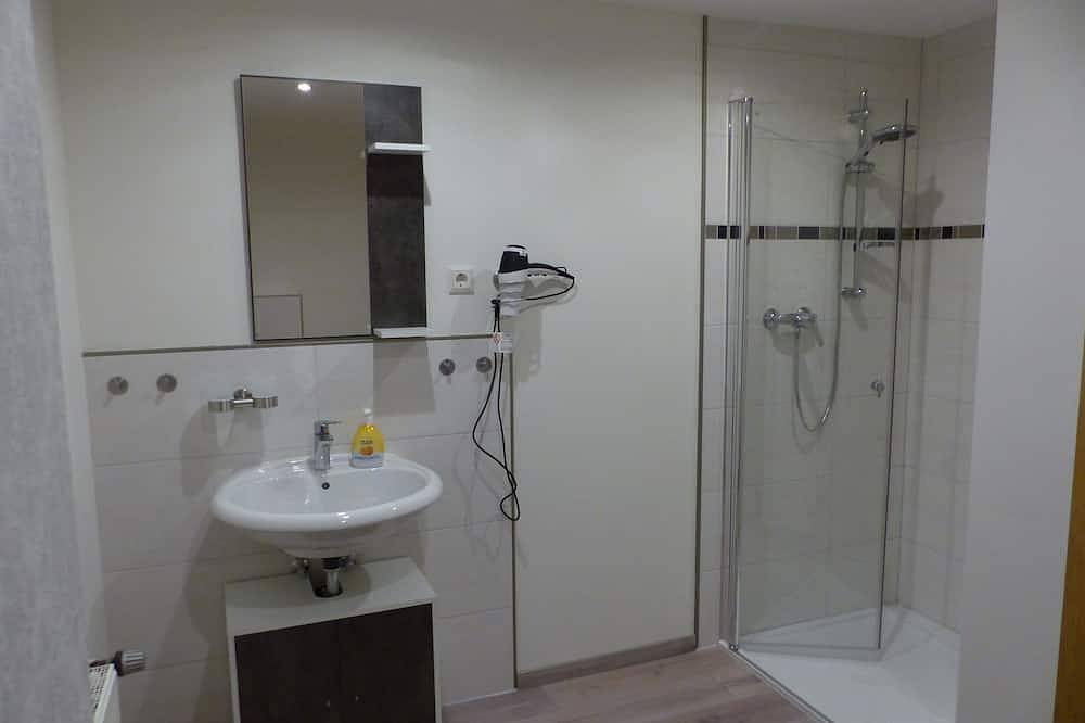 Ganze Wohnung, Urlaub im schönen Sauerland  -  Wir liegen ganz nah zum Aqua Magis Plettenberg in Plettenberg, Märkischer Kreis