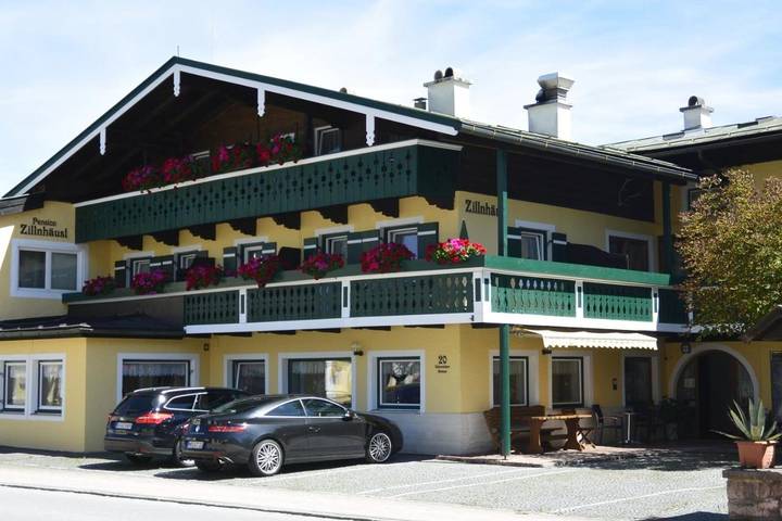 BnB für 2 Personen, mit Balkon und Terrasse sowie Garten und Ausblick in Schönau am Königssee