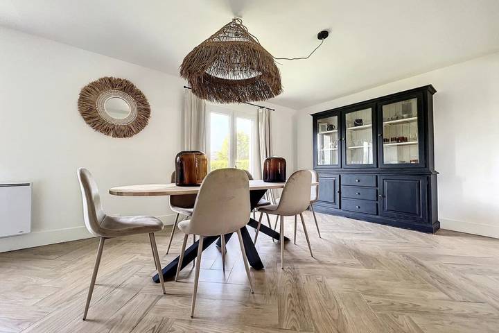 Maison spacieuse à 300m de la plage in Hermanville-sur-Mer, Région de Caen
