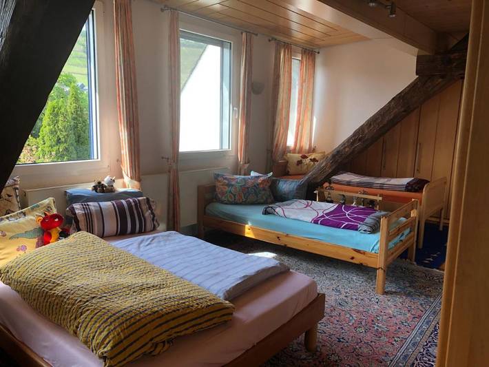 Ferienwohnung für 6 Personen, mit Terrasse und Garten sowie Ausblick in Winningen