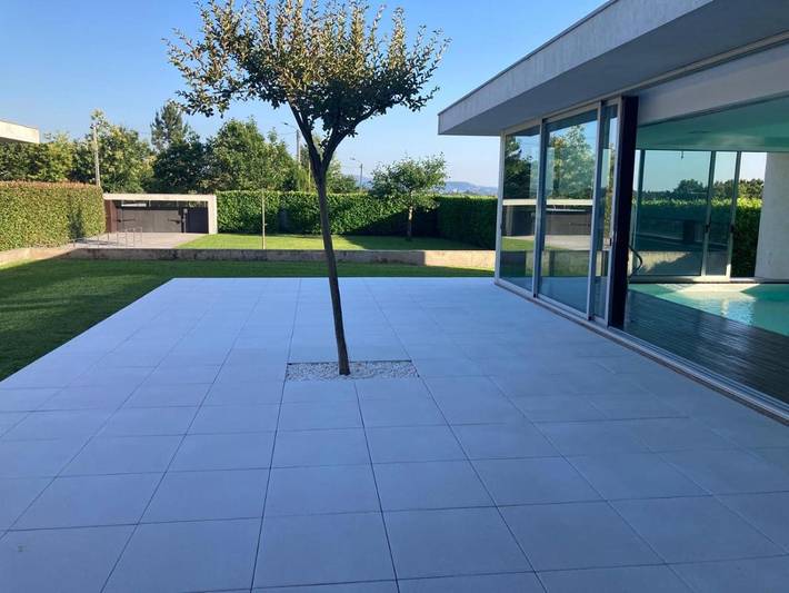 Location de vacances pour 8 personnes, avec sauna et jardin ainsi que vue et piscine, animaux acceptés dans Vila Verde - 4