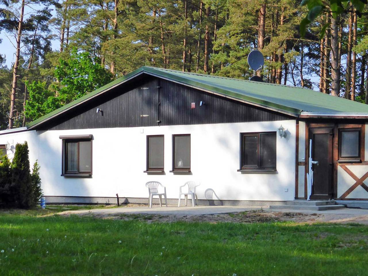 Ganze Ferienwohnung, Ferienwohnungen am Waldessaum in Bodstedt, Fuhlendorf