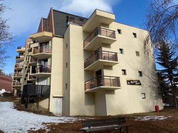 Gîte pour 3 personnes, avec vue dans Pra-Loup (station de ski)