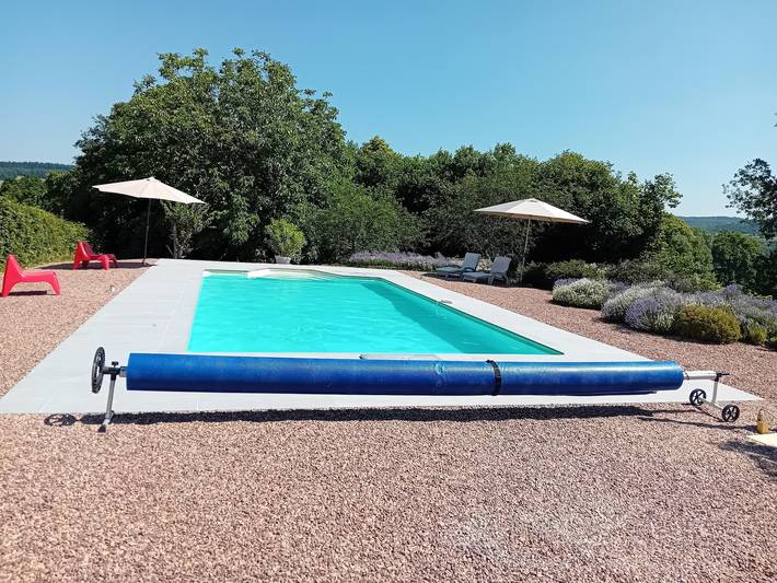 Ferienhaus für 4 Personen, mit Terrasse und Pool in Burgund - 2