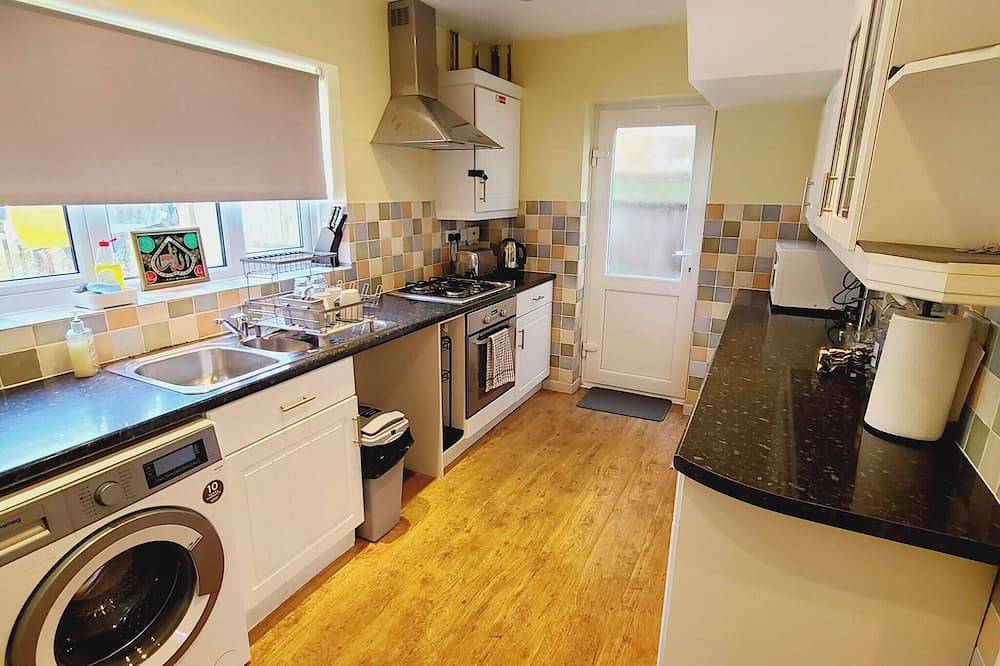 Rusper Retreat - Gatwick in Crawley, West Sussex