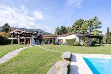 Casa Vacanza per 8 Persone in Lesa, Lago Maggiore (Piemonte), Foto 3