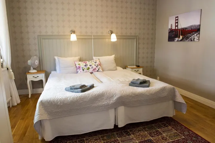 Hotel für 2 Personen, mit Terrasse und Garten - 1
