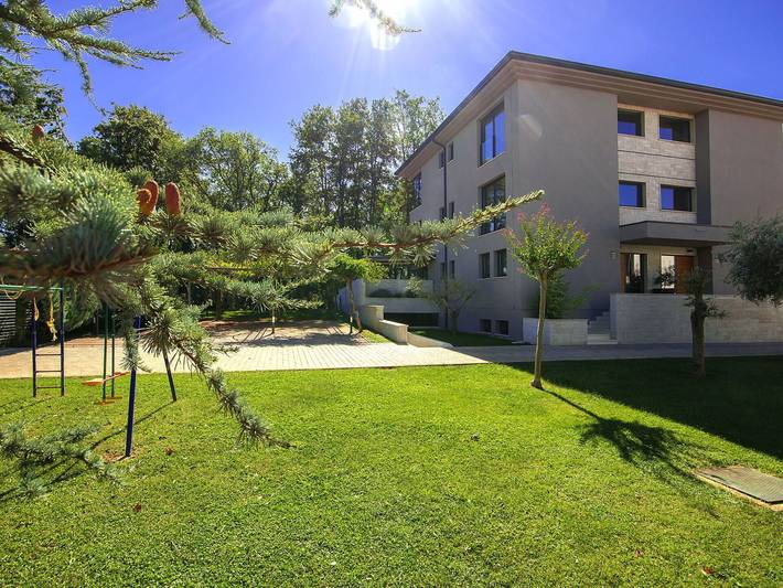 Ferienhaus für 10 Personen, mit Terrasse und Garten in Umag und Umgebung - 3