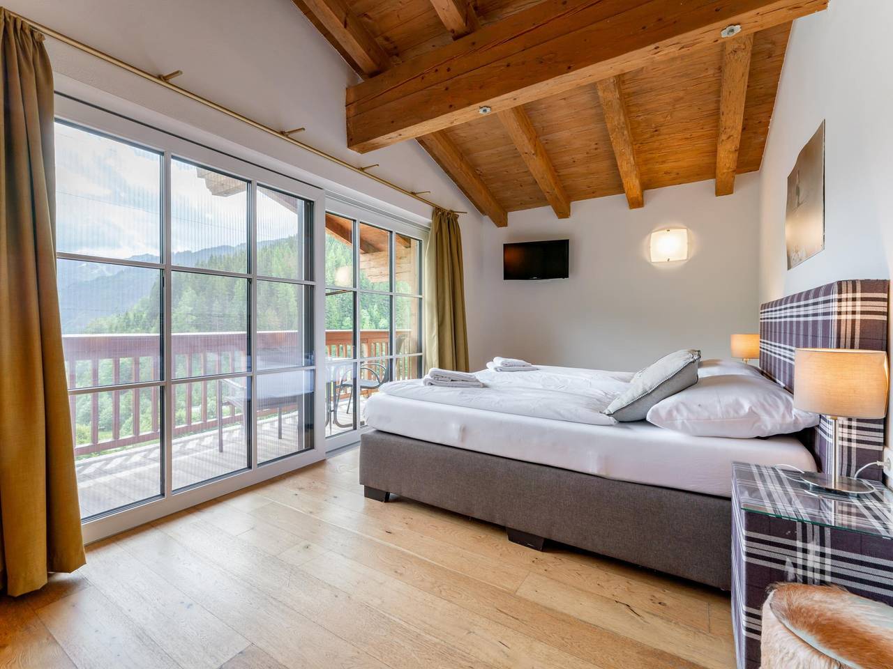 Top chalet nabij piste en lift in Saalbach in Saalbach, Saalbach-Hinterglemm