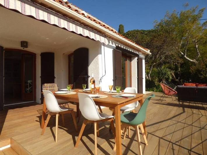 Villa pour 6 personnes, avec piscine et balcon ainsi que vue et jardin à Fréjus - 3