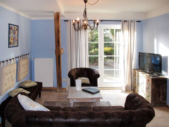 Ferienwohnung für 4 Personen, mit Terrasse und Garten sowie Sauna in Altenkirchen - 2