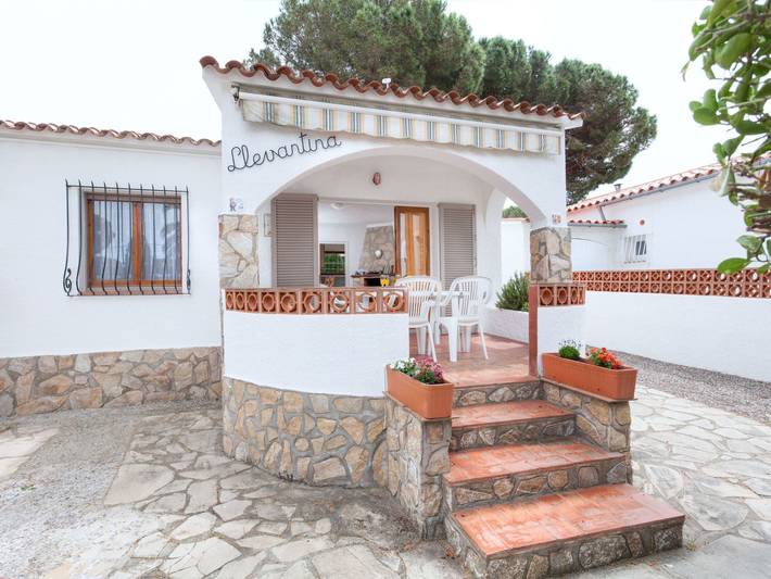 Ferienhaus für 4 Personen, mit Terrasse und Garten, mit Haustier an der Costa Brava