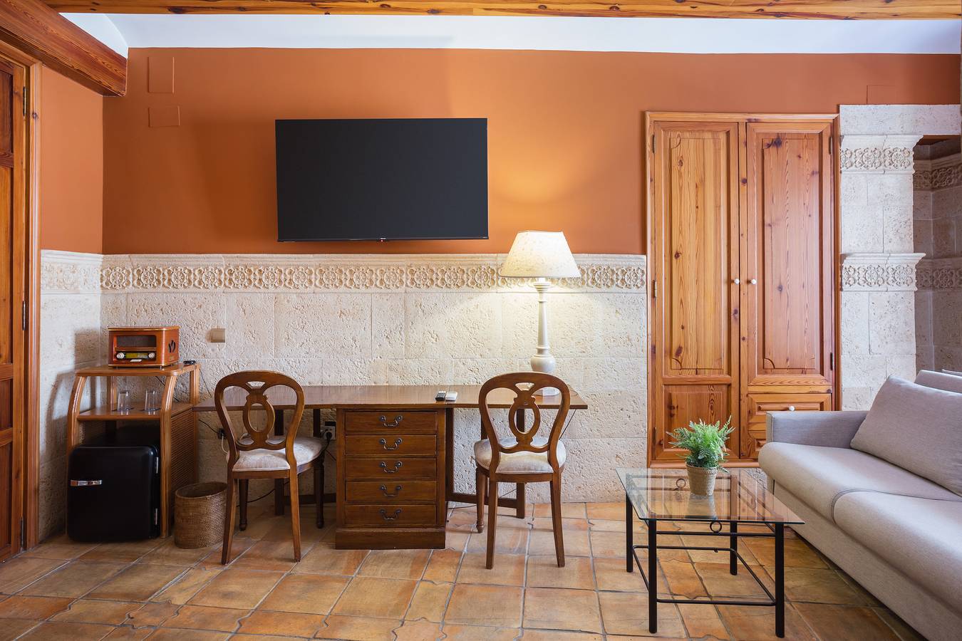 Inn 'Suite Junior' met privéterras, Wifi en airconditioning in Vilallonga, Valencia Provincie