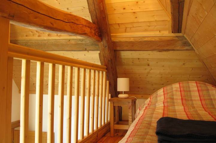Location de vacances pour 8 personnes, avec Terrasse et Jardin à Chantelouve - 3
