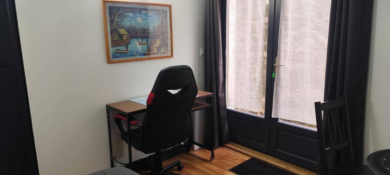 Appartement entier, One-Bedroom Apartment in Oise