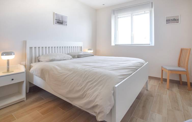 Location de vacances pour 6 personnes, avec jardin et terrasse à Créances - 3