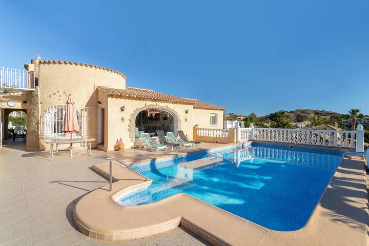 Casa vacanza per 10 persone, con Balcone e Giardino a El Campello