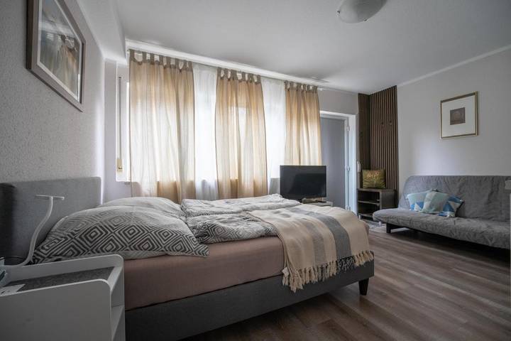 Ferienwohnung für 2 Personen, mit Garten und Terrasse - 1