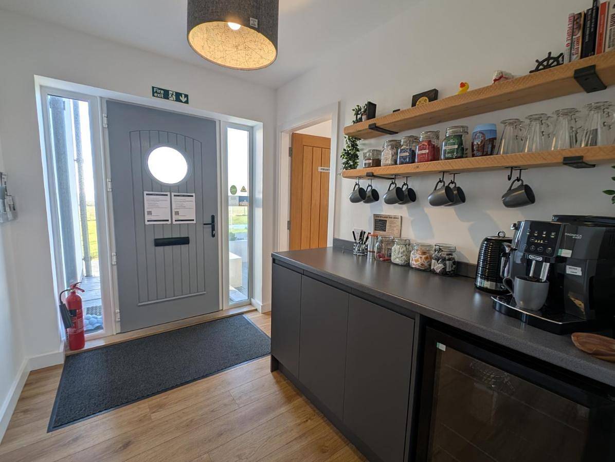 Flotnar Hús - Newbuild B&B in Highlands
