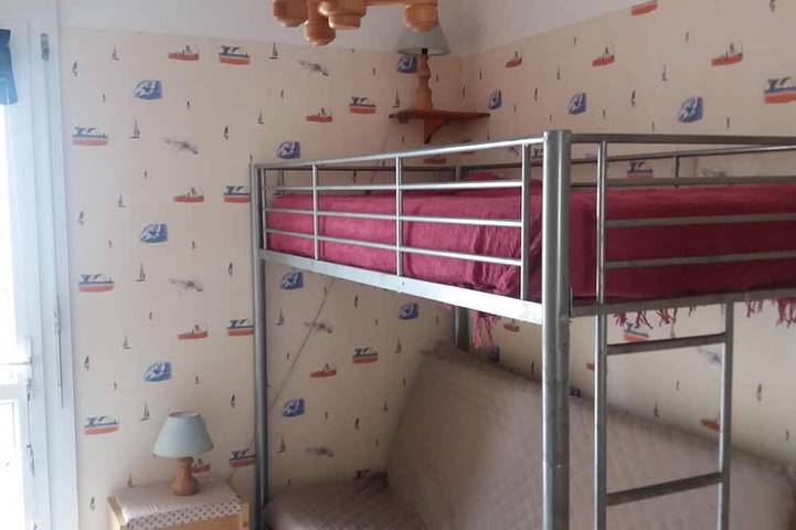 Location de vacances pour 5 personnes, avec jardin et terrasse dans Plage Du Port Meleu Prefailles - 3