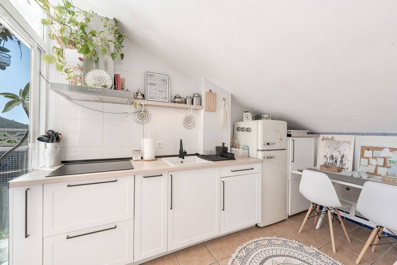 Apartamento entero, Apartamento 'Casa D’Amelia' con vistas al mar, Wi-Fi y aire acondicionado in Ojén, Sierra de las Nieves