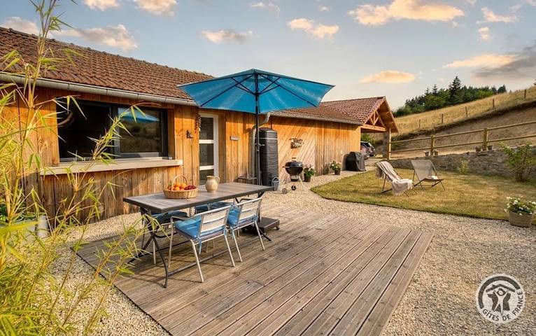 Gîte pour 3 personnes, avec Terrasse et Jardin