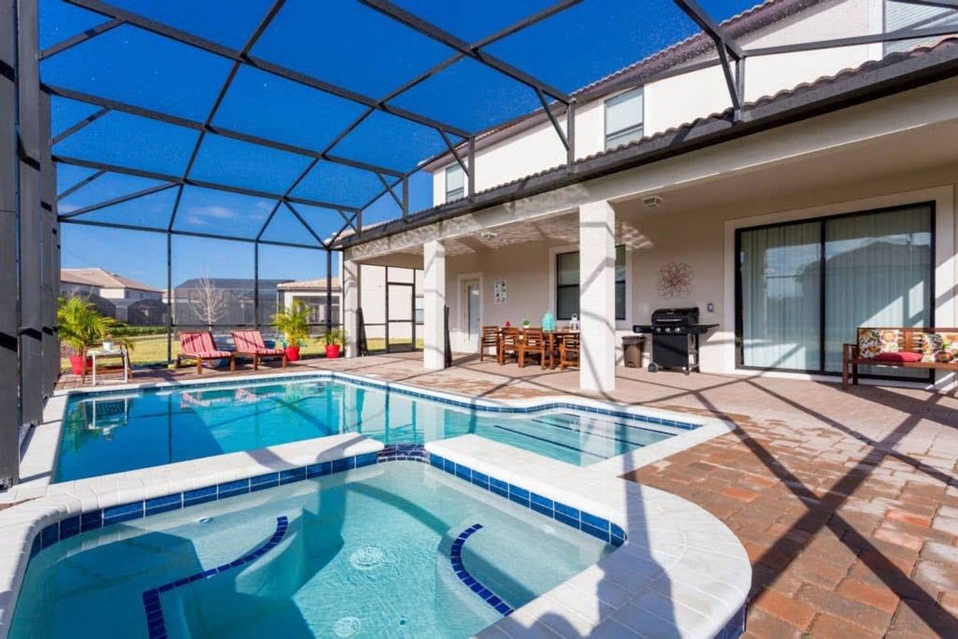 Spacious 5Br, Private Pool, Beautiful Decor in ChampionsGate, Four Corners