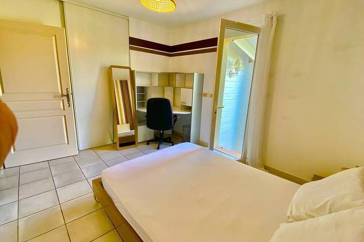 Villa pour 8 personnes, avec Terrasse et Jardin à L'Isle-sur-la-Sorgue - 3
