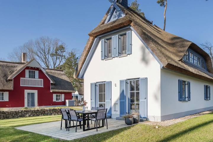 Ferienhaus für 6 Personen, mit Sauna und Garten in Zirchow