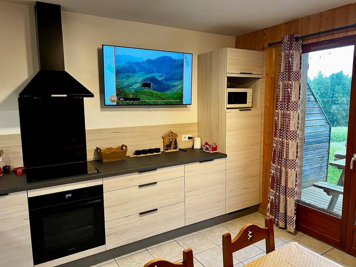 Chalet pour 7 personnes, avec Terrasse ainsi que Piscine et Sauna