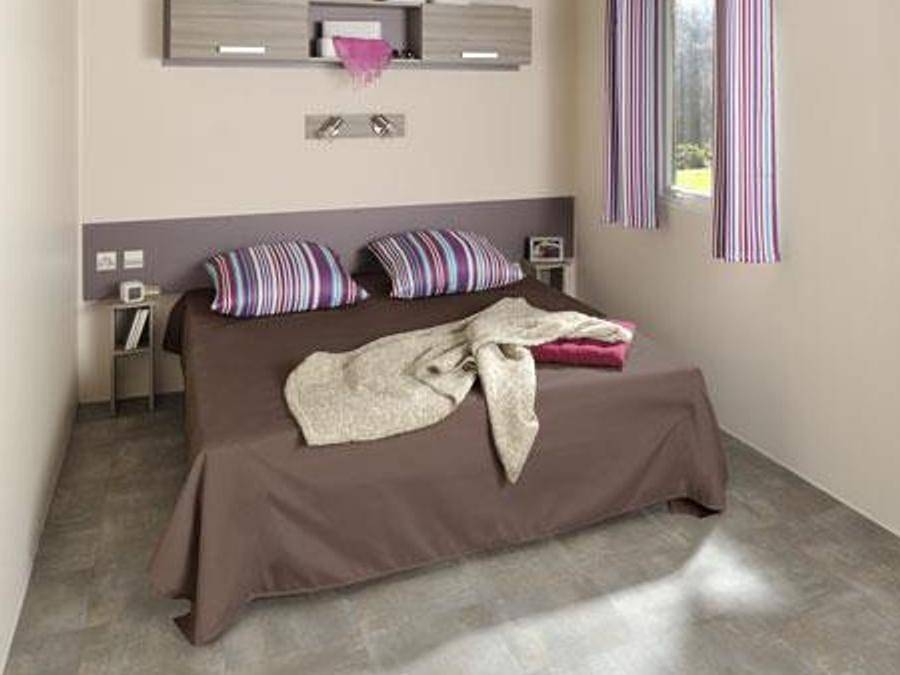 Camping le Rouge Gorge 10' Puy du Fou - Mobilheim 4 personen - Mobilhome 28m² (2 Schlafzimmer) 4 pers. Tv - Komfort 4 pers. in Saint-Laurent-sur-Sèvre, Loire-Tal