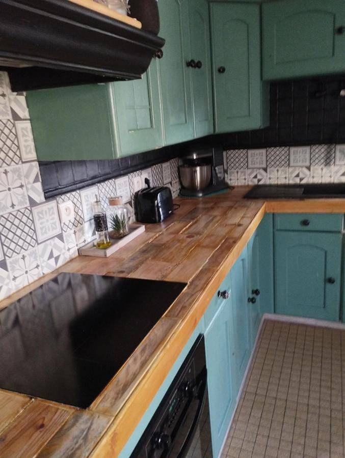 Location de vacances pour 10 personnes, avec terrasse et jardin à Maresché - 3