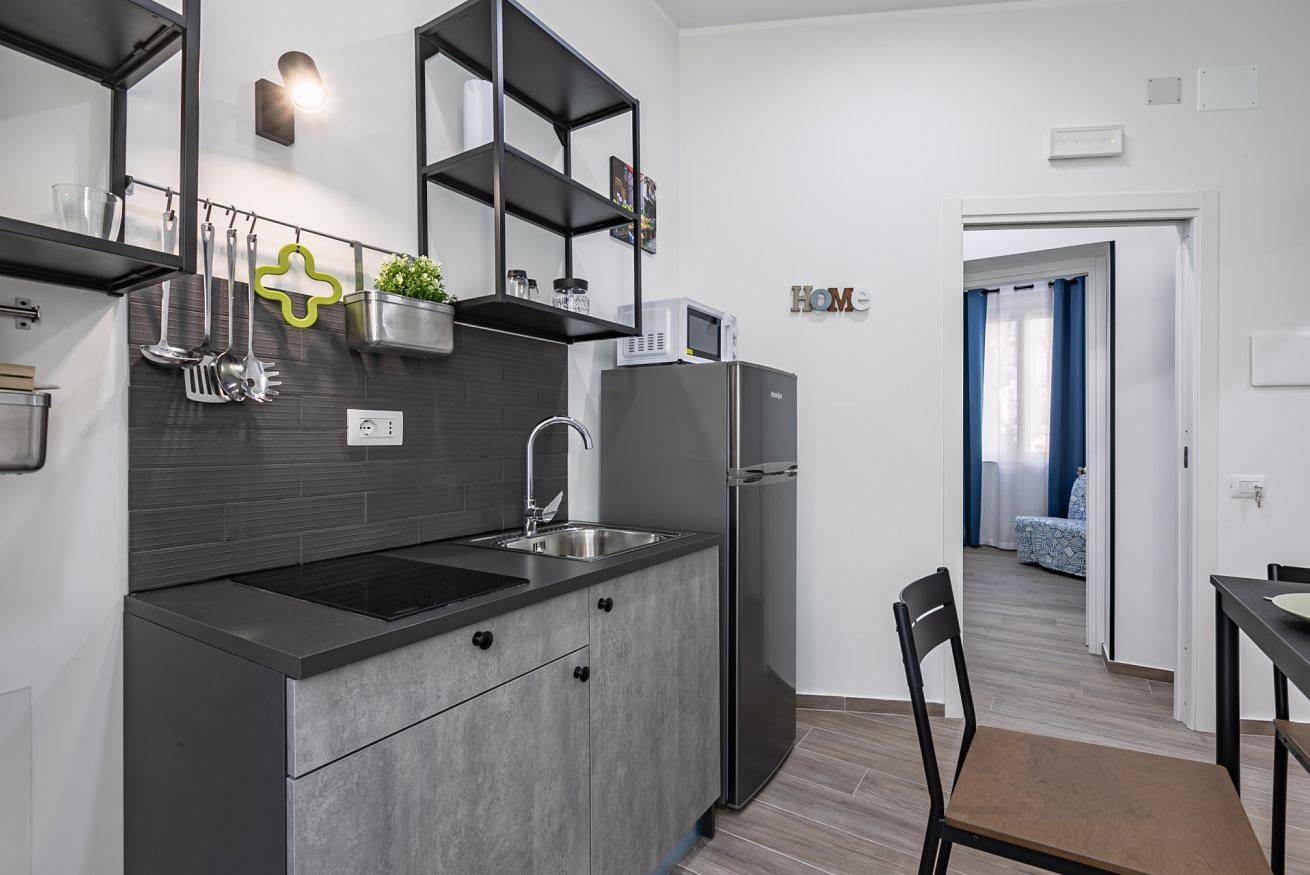 Appartement entier, Appartement de vacances pour 2 personnes avec balcon/terrasse in Palerme, Province de Palerme