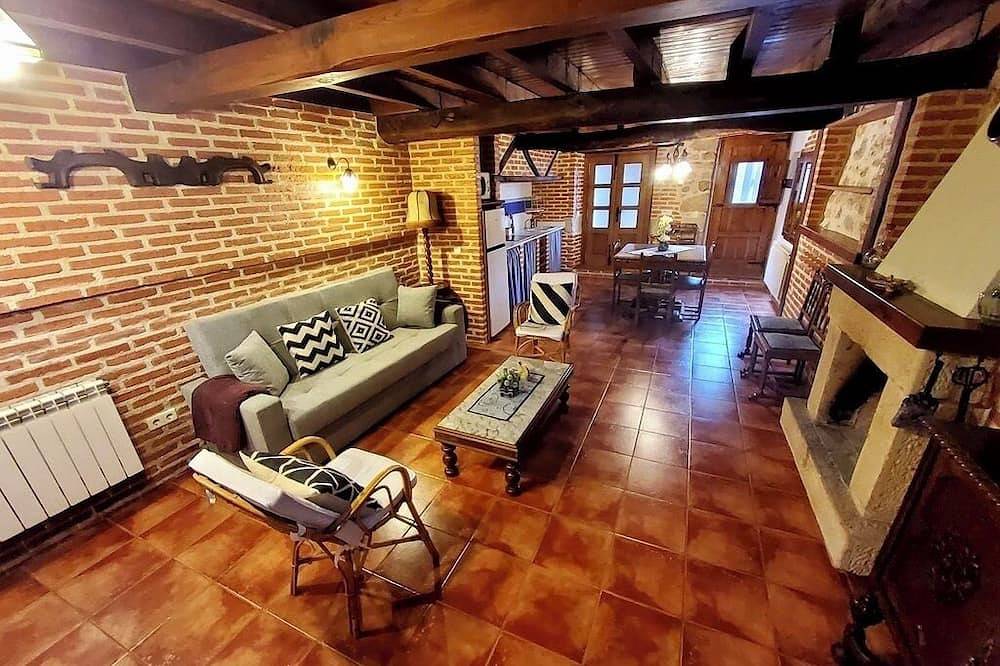 Apartamento entero, Ar. La Tablá - 4 plazas.Desconectar en Asturias en plena naturaleza. in Peñamellera Alta, Sierra del Cuera